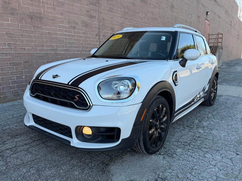 2019 MINI Countryman S's photo
