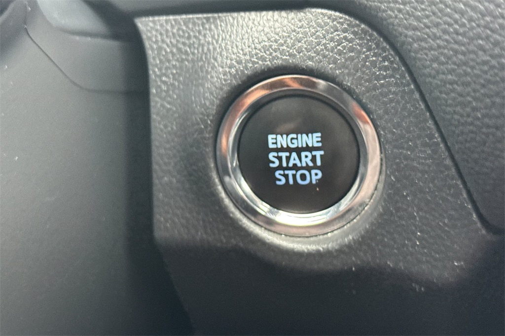 2022 Toyota RAV4 Adventure photo 21