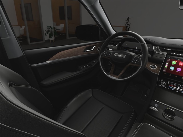 2025 Jeep Grand Cherokee Limited photo 14