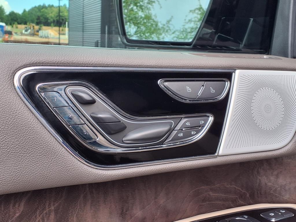 2023 Lincoln Navigator Reserve photo 8