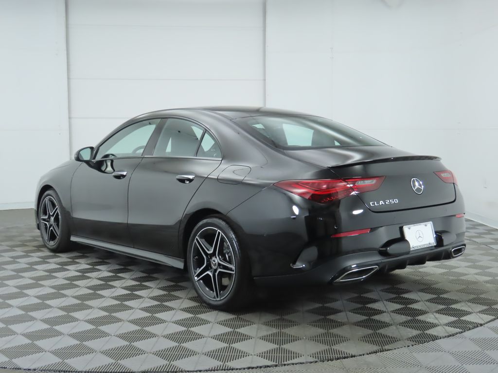 2025 Mercedes Benz CLA 250 photo 7
