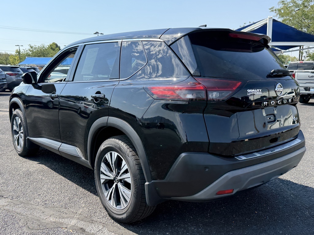 2021 Nissan Rogue SV photo 7