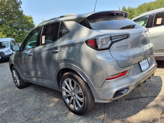 2025 Buick Encore GX Avenir photo 4