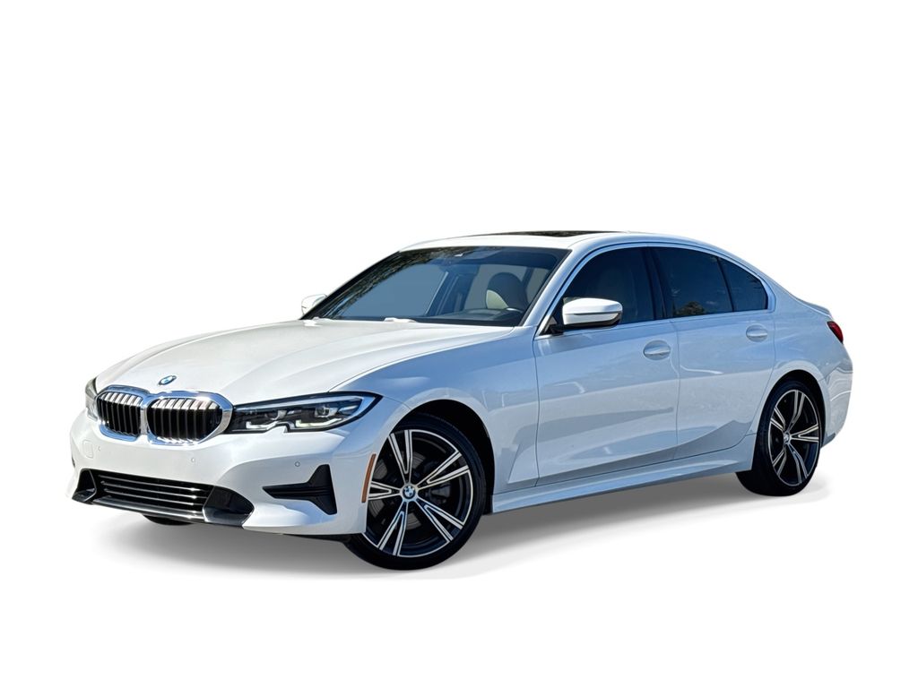 2021 BMW 3 Series 330i's photo