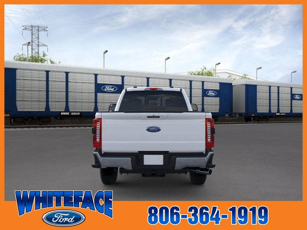 2026 Ford F-350 Lariat photo 4