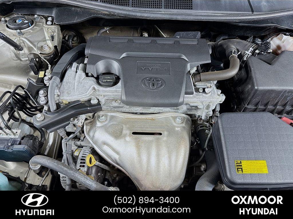 2013 Toyota Camry L photo 24