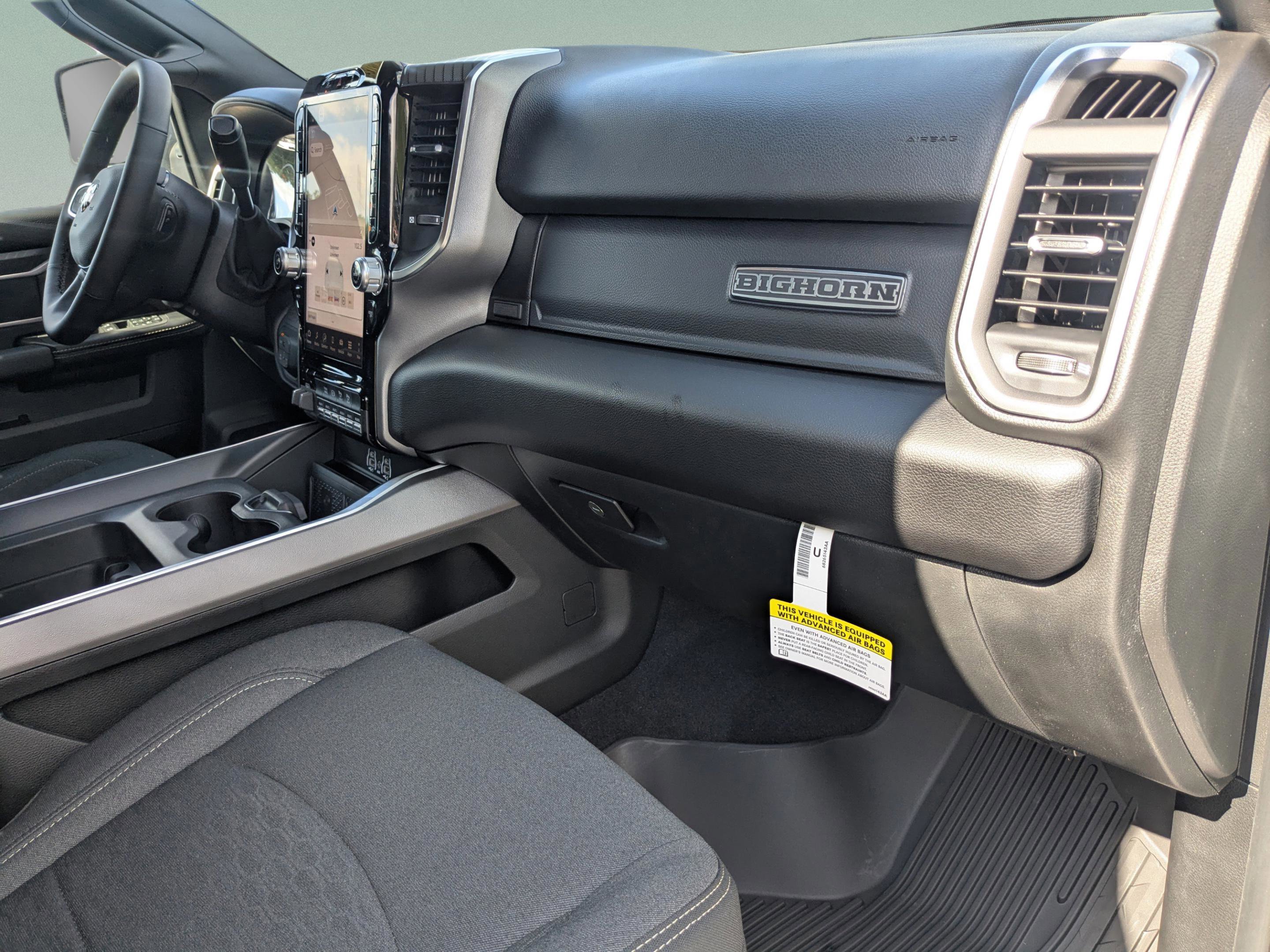 2025 Ram 2500 Big Horn photo 2