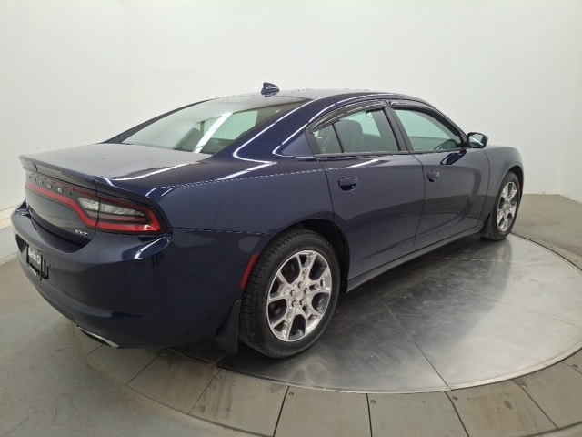 2016 Dodge Charger SXT photo 3