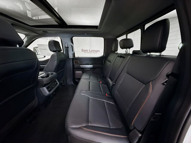 2025 Ford F-250 Lariat photo 24