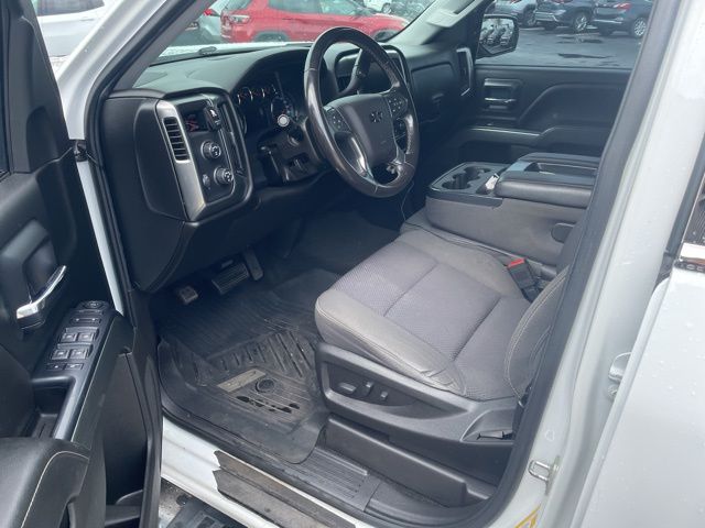 2018 Chevrolet Silverado 1500 LT photo 5