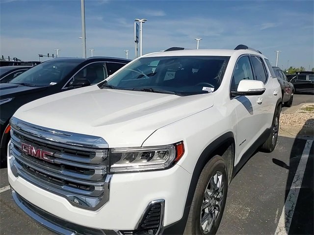 2023 Gmc Acadia SLT photo 8