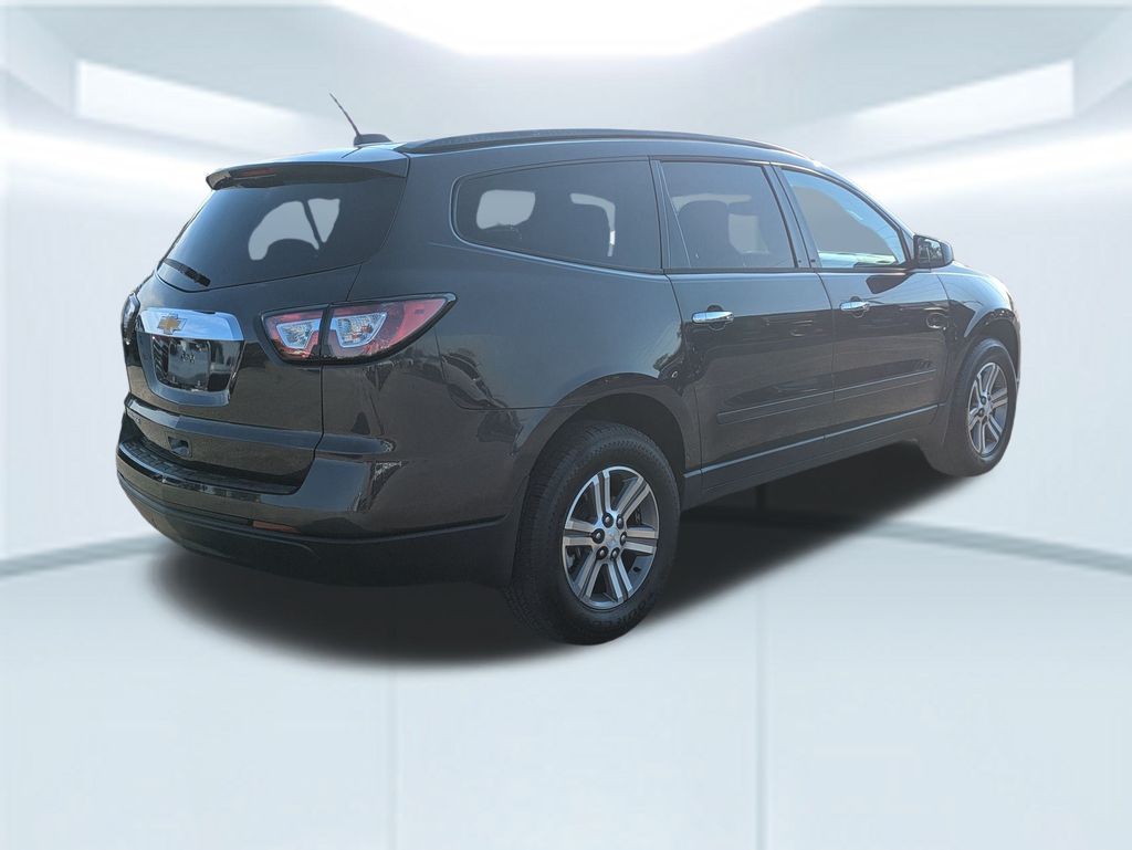 2017 Chevrolet Traverse 1LS photo 5