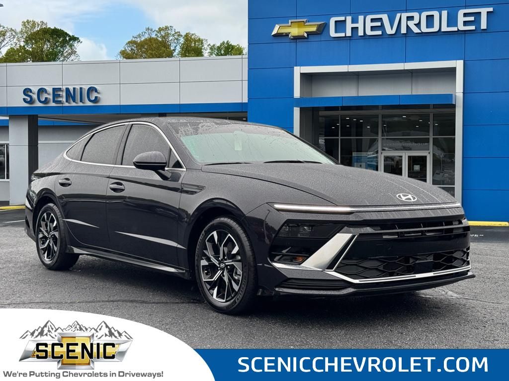 2024 Hyundai Sonata SEL's photo