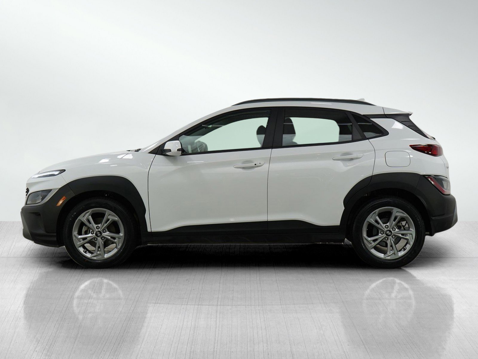 Used 2023 Hyundai Kona SEL with VIN KM8K62AB8PU980563 for sale in Minneapolis, Minnesota