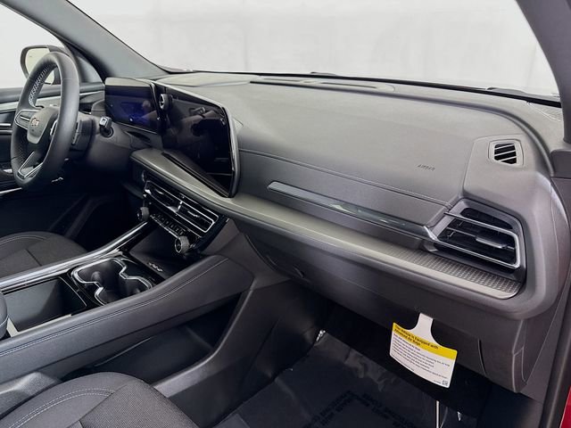 2025 Chevrolet Traverse photo 29