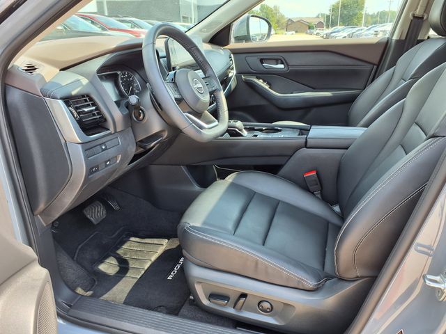 2023 Nissan Rogue SL photo 3