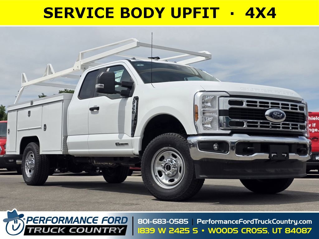 2025 Ford F-350 Super Duty Chassis Cab XL's photo