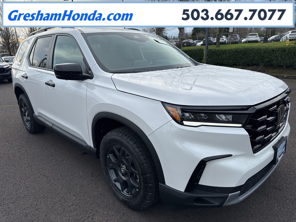 2025 Honda Pilot TrailSport's photo