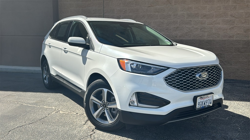 2023 Ford Edge
