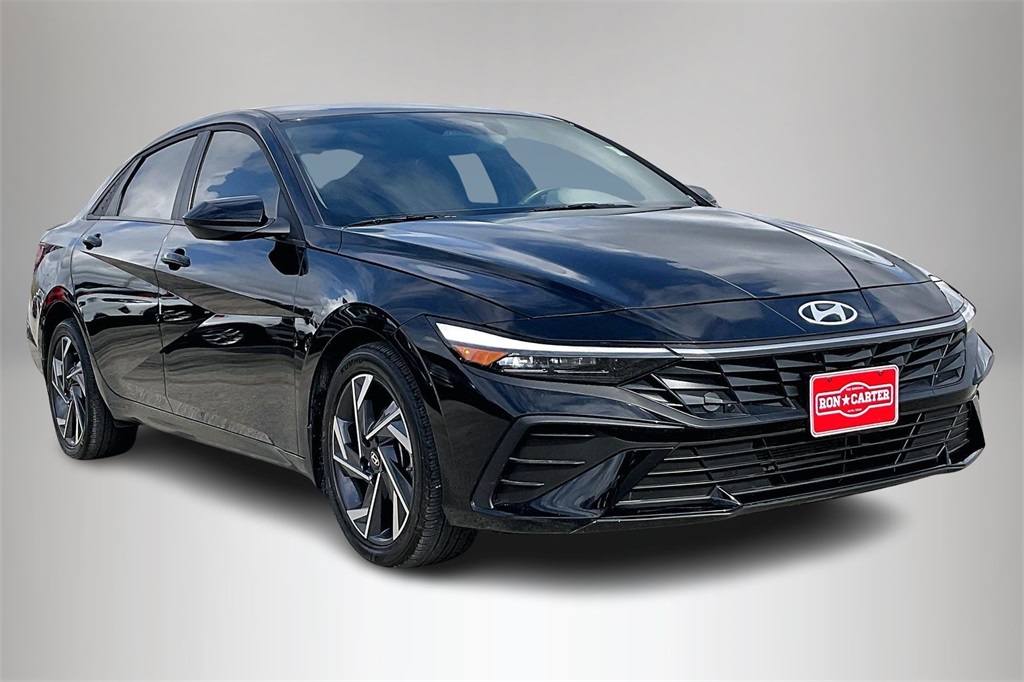 2025 Hyundai Elantra SEL