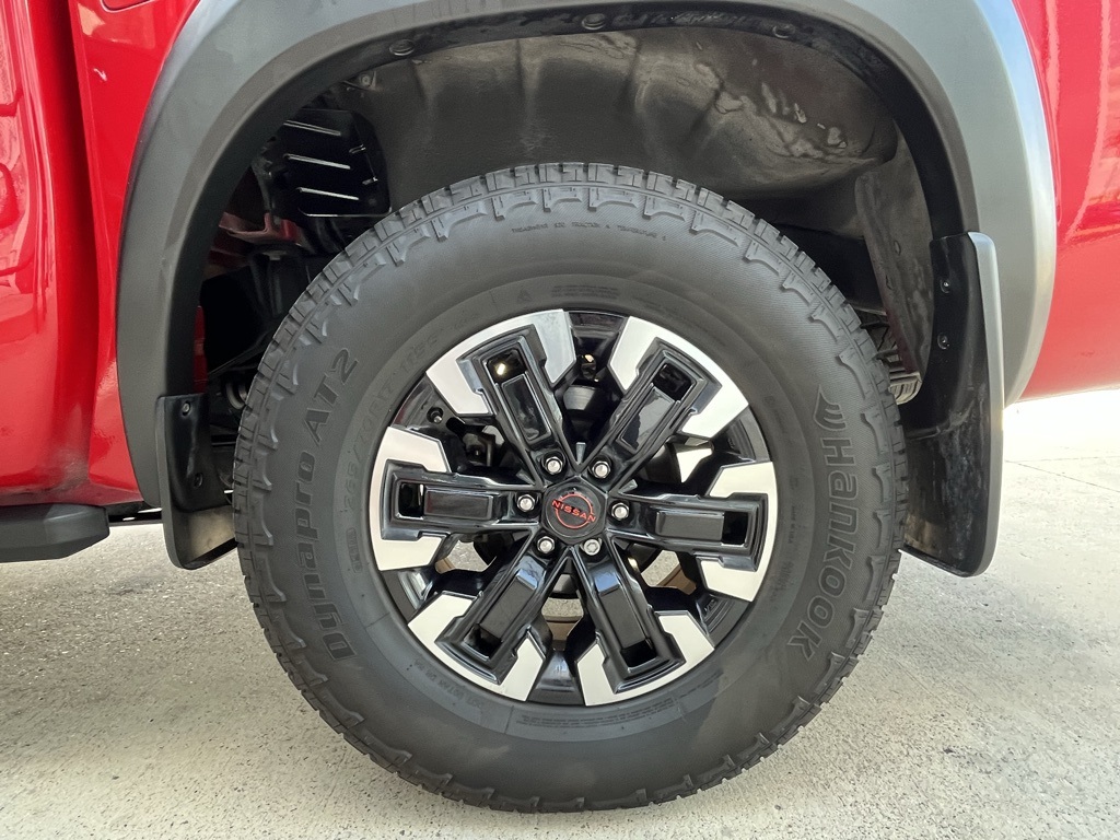 2023 Nissan Frontier PRO-4X photo 19