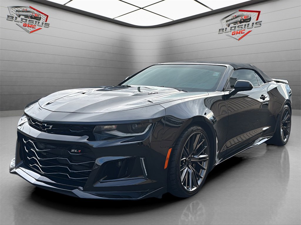 2021 Chevrolet Camaro ZL1's photo