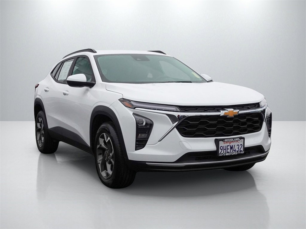 2024 Chevrolet Trax LT's photo