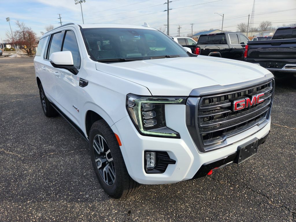 2022 GMC Yukon XL AT4's photo