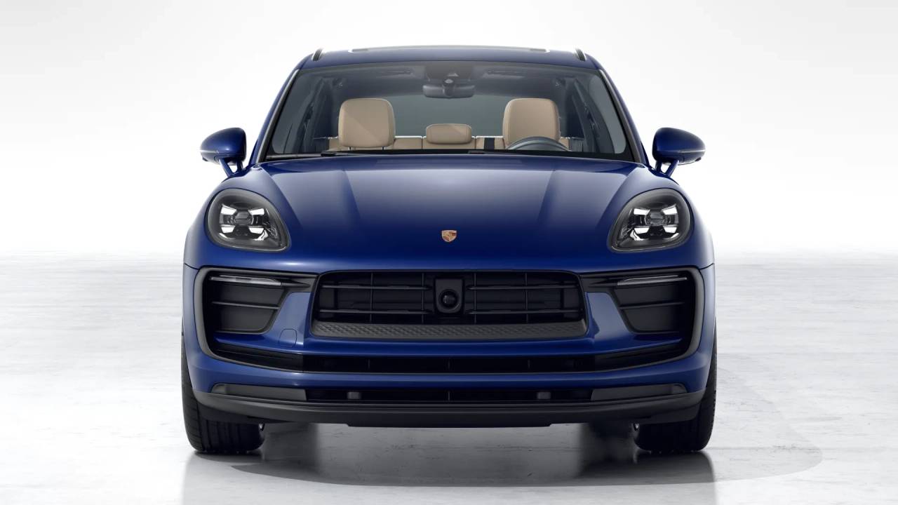 2026 Porsche Macan T photo 9