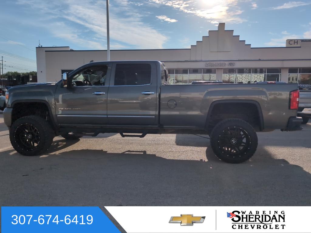 2018 Gmc Sierra 3500 HD Denali photo 3