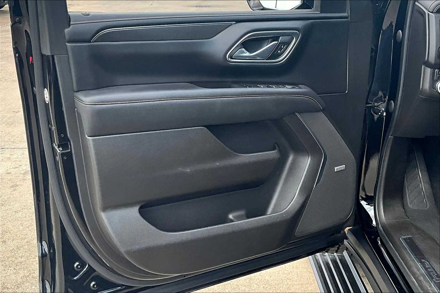 2021 Gmc Yukon XL AT4 photo 21