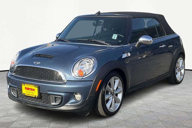 2011 Mini Cooper Convertible S photo 2