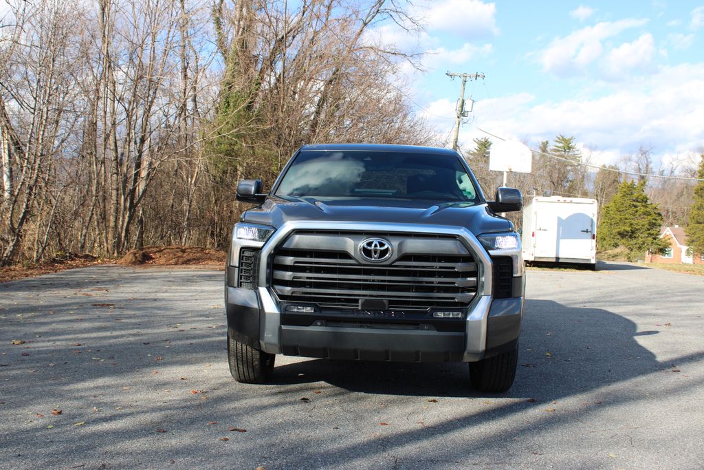 2022 Toyota Tundra Limited photo 2