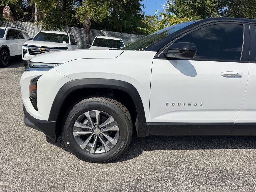 2026 Chevrolet Equinox LT photo 9