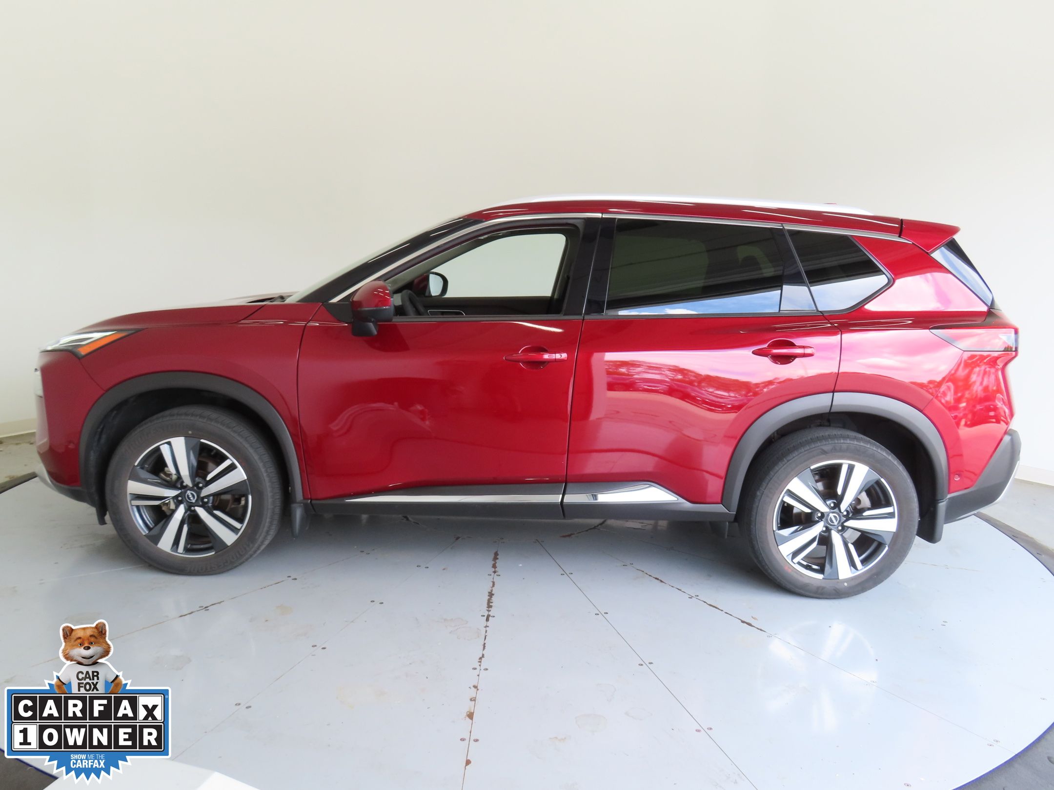 2023 Nissan Rogue Platinum photo 5