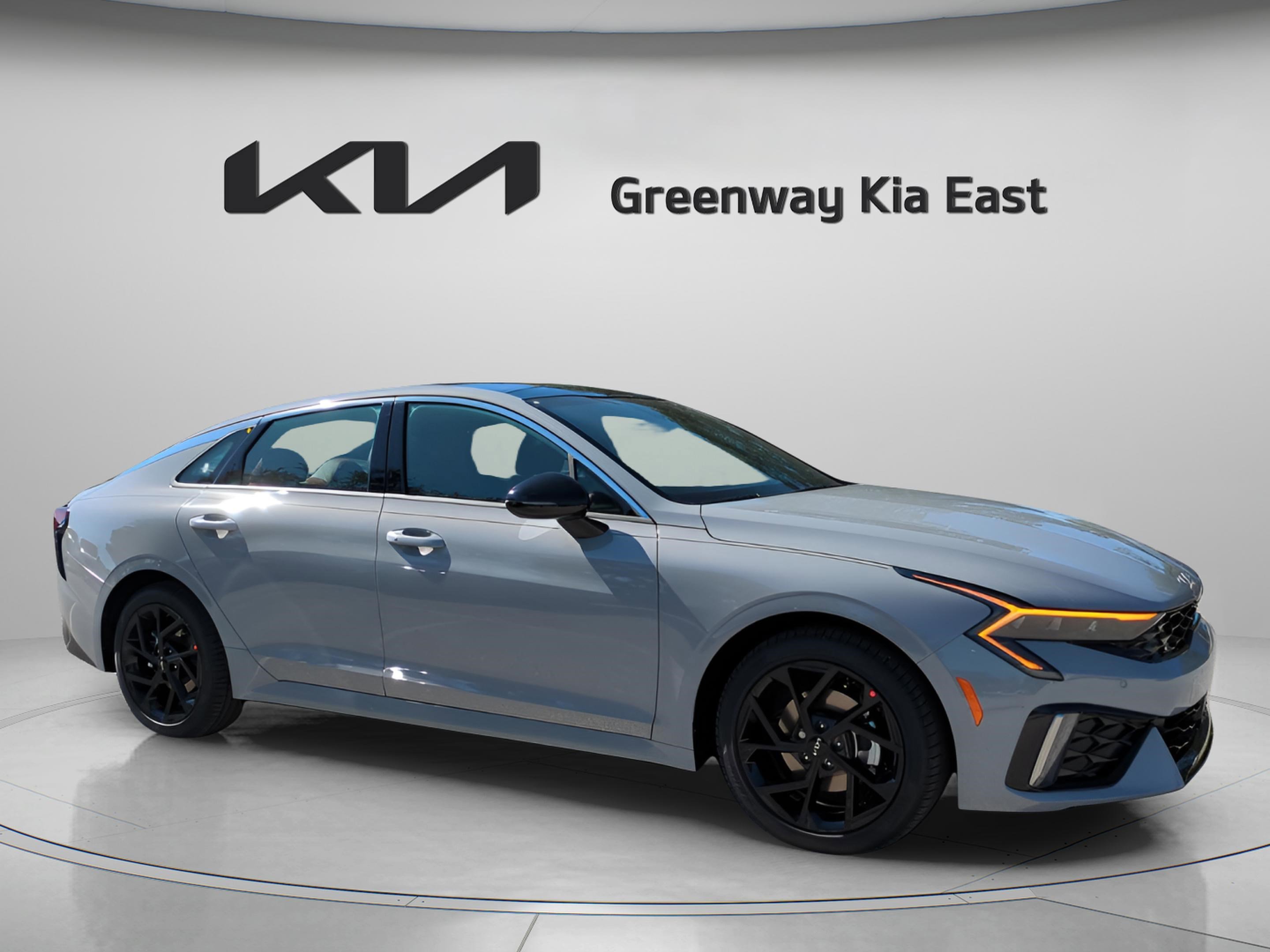 2026 Kia K5 GT-Line photo 2
