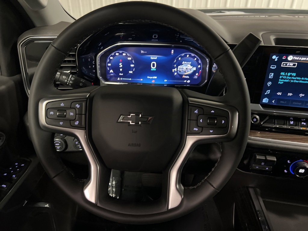 2026 Chevrolet Silverado 2500HD LT photo 10