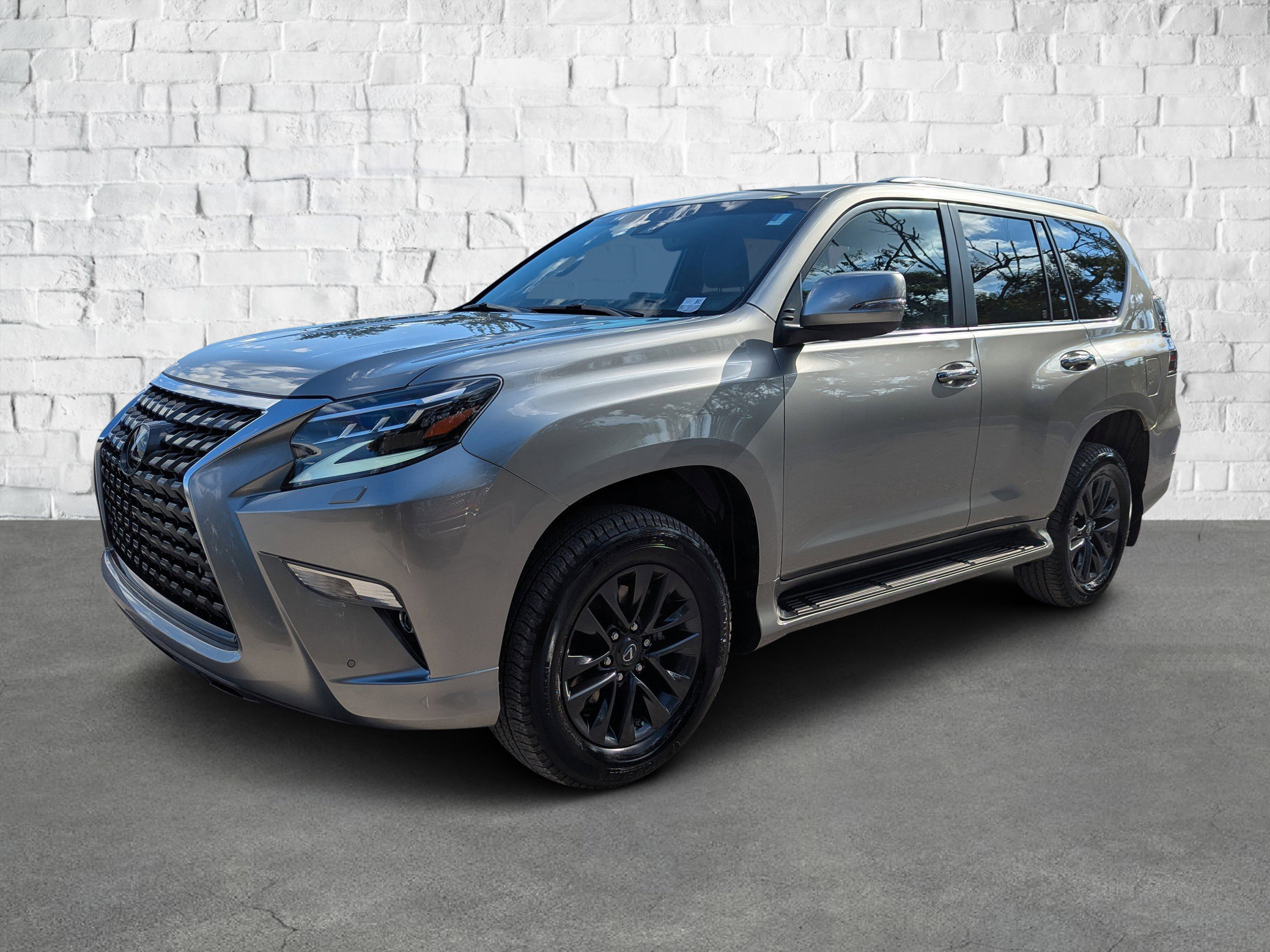 2023 Lexus GX Premium photo 6