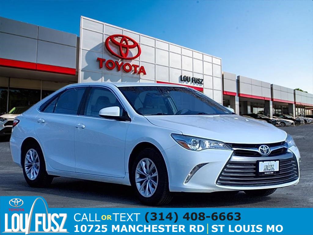 2016 Toyota Camry LE