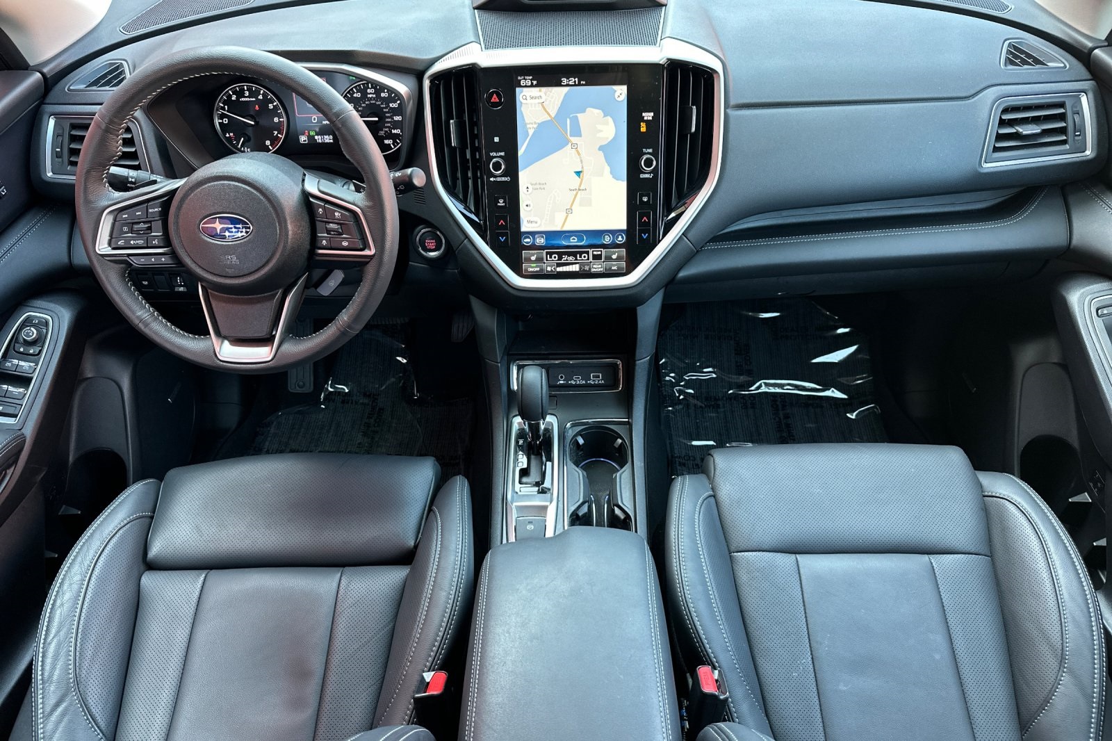 2024 Subaru Ascent Limited photo 9