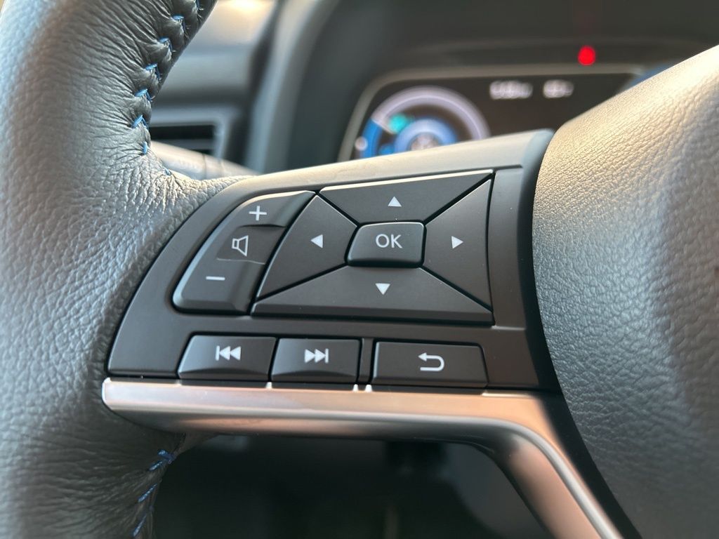 2025 Nissan Leaf SV Plus photo 19