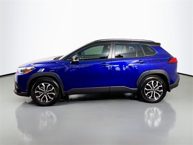 2024 Toyota Corolla Cross Hybrid SE photo 4
