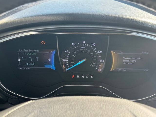 2013 Ford Fusion Titanium photo 26