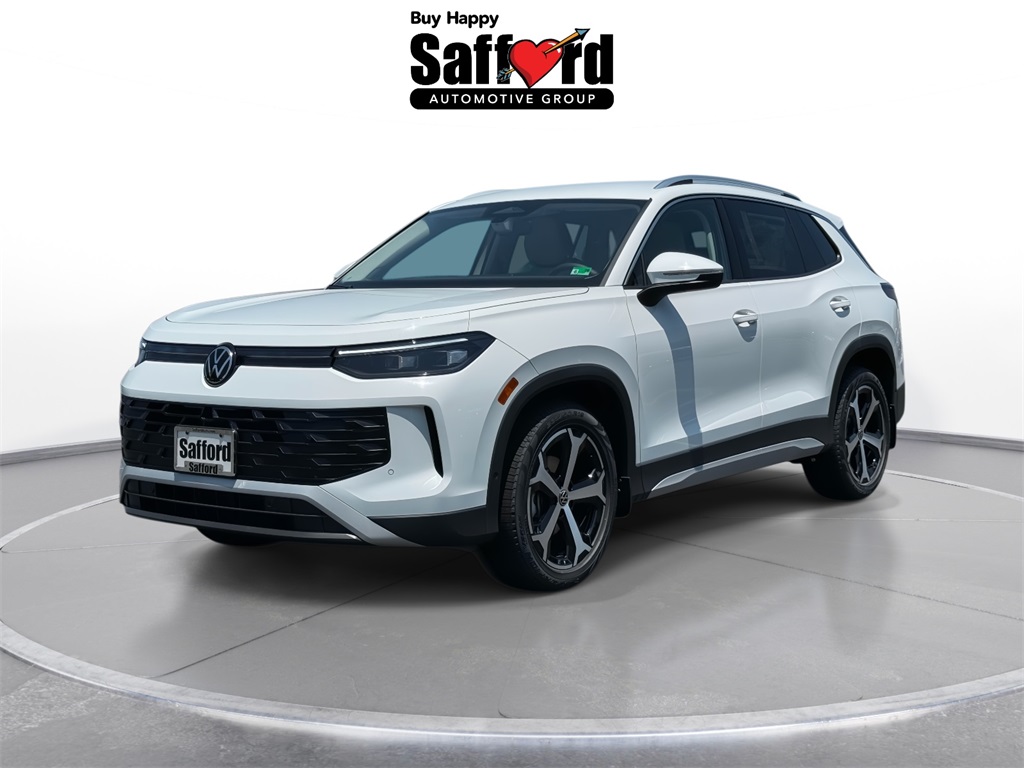 2025 Volkswagen Tiguan SE's photo