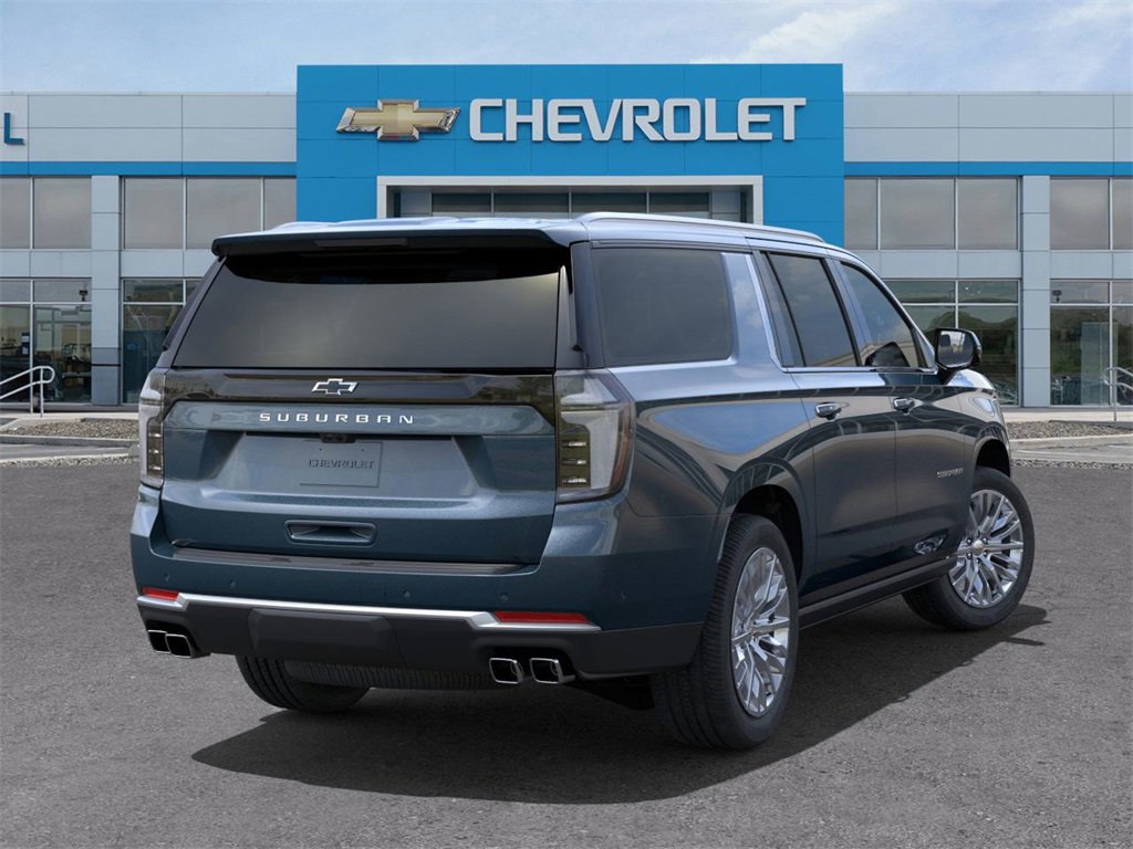 2025 Chevrolet Suburban High Country photo 4
