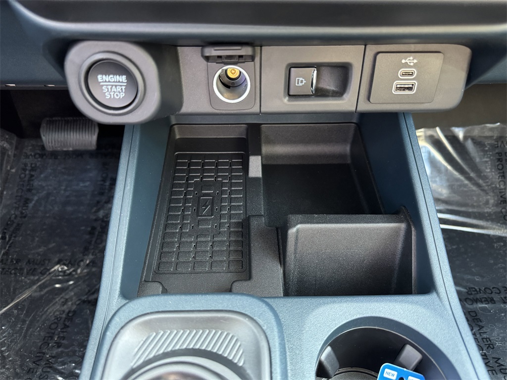 2025 Ford Maverick photo 31