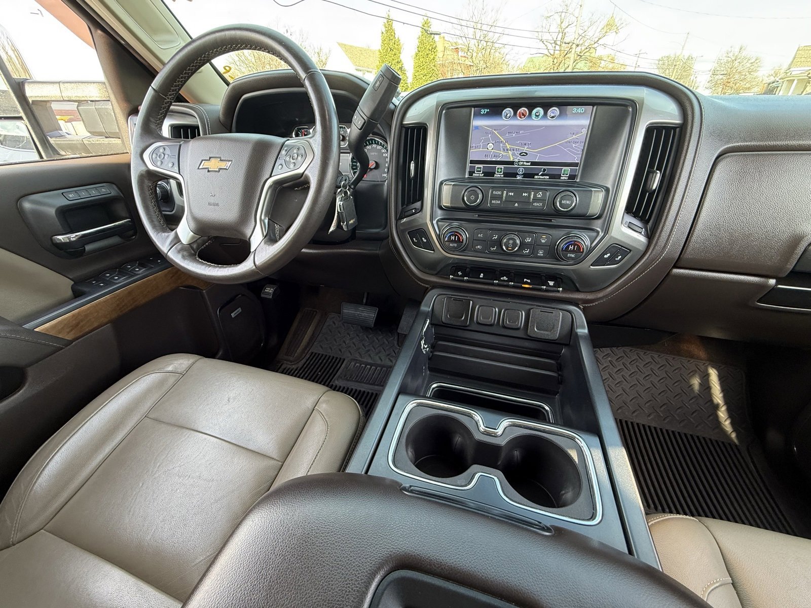 2019 Chevrolet Silverado 3500HD LTZ photo 3