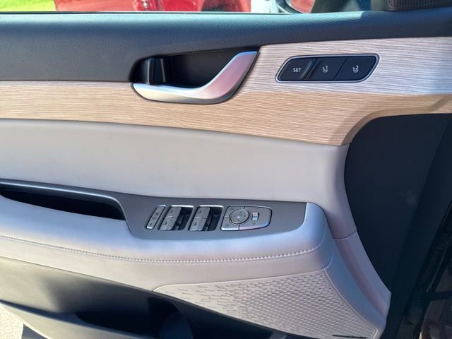 2024 Hyundai Palisade Limited photo 4