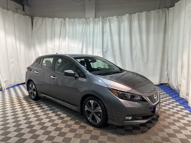 Used 2022 Nissan LEAF SV with VIN 1N4AZ1CV9NC554530 for sale in Tysons, VA