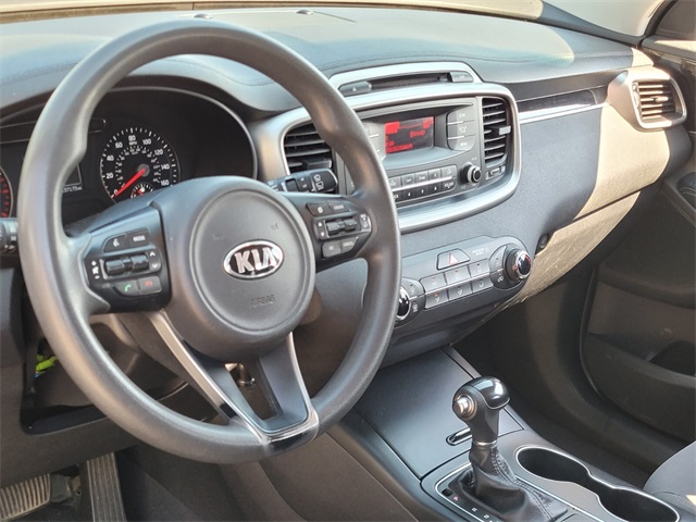 2016 Kia Sorento L photo 8